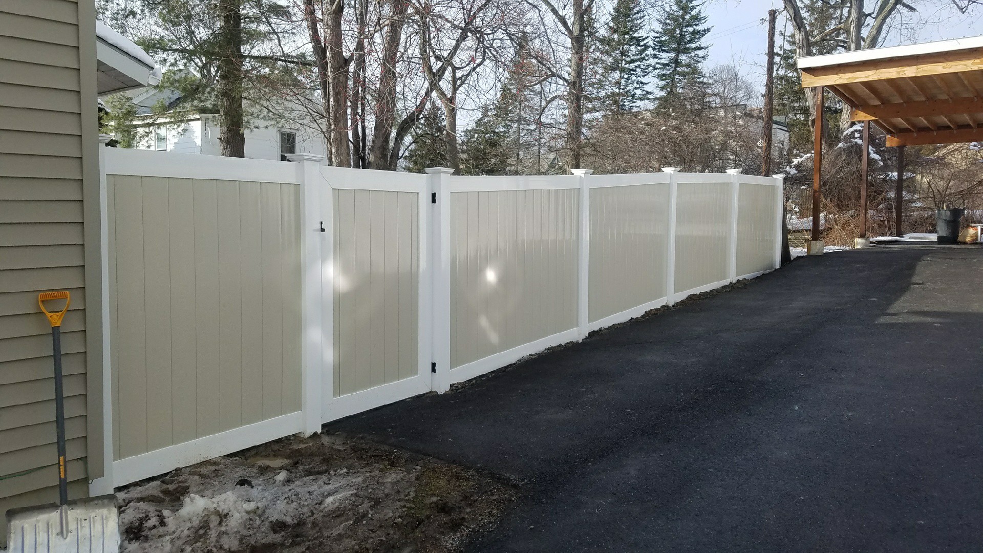 6’ PVC Solid Privacy WHITE with BEIGE INFILL